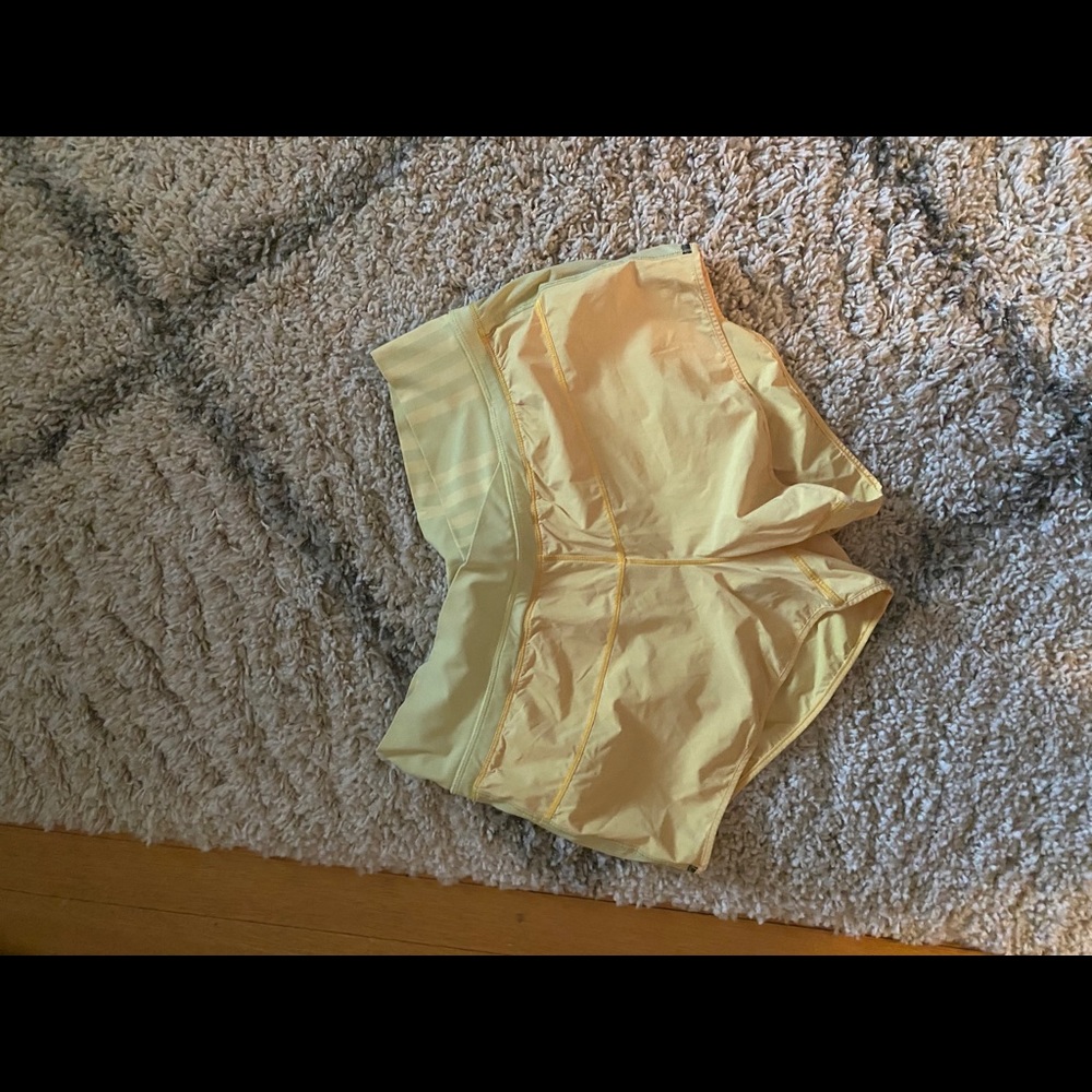 Lululemon shorts size 10